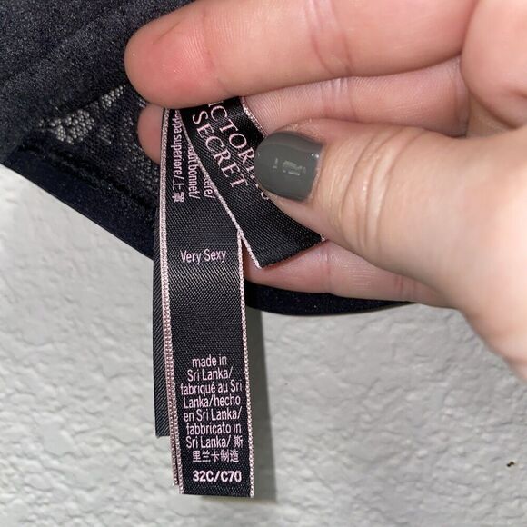 Victoria's Secret Bustier Size 32C Black Faux Leather Fishnet Quarter Cup Corset - Picture 6 of 8